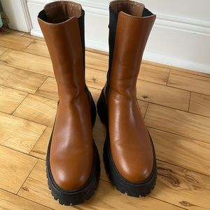 Zara Lug Boots